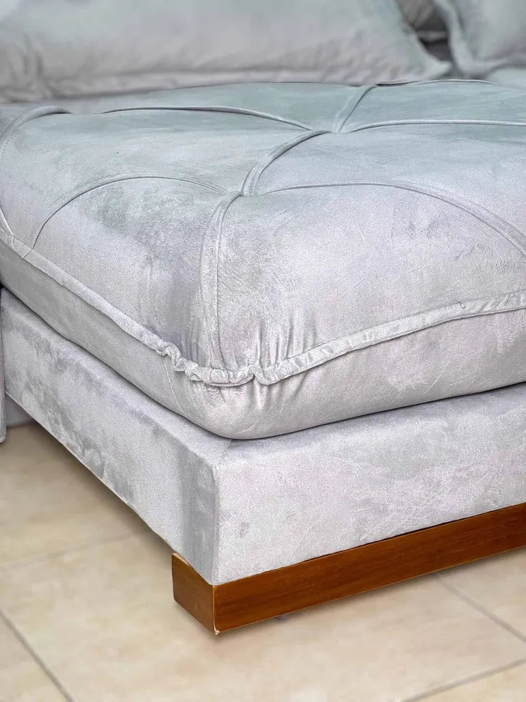 Sofá Retrátil e Reclinável Luanda/Isabella 2,50 m Veludo Prata – TREVO ESTOFADOS - Móveis furniture