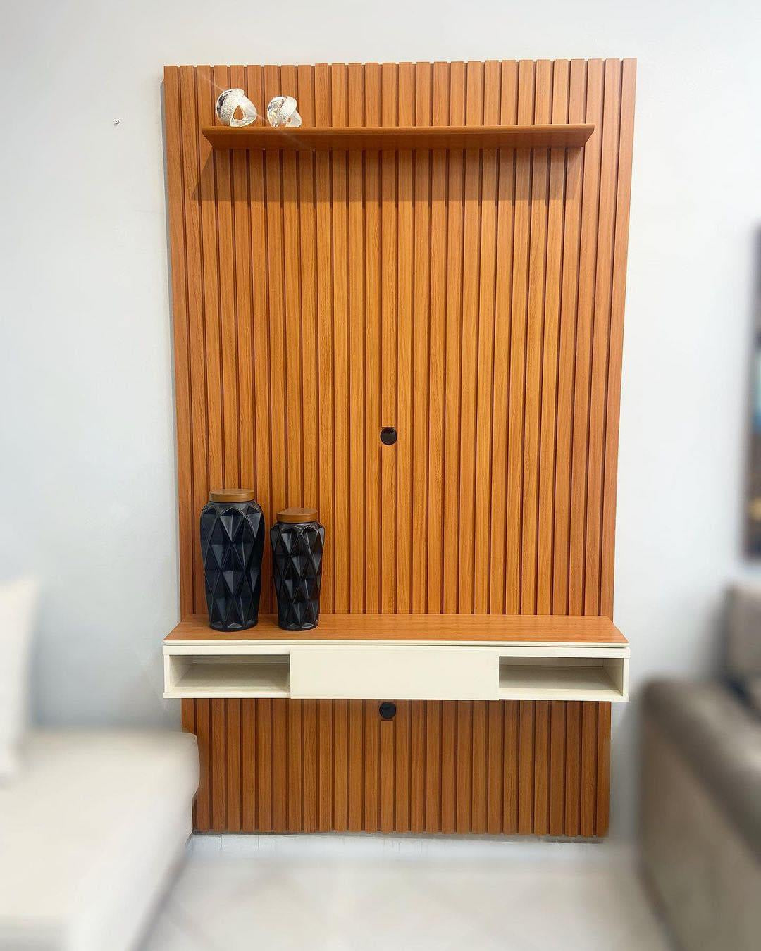 Painel Arbo 1.35 + Nicho Universal 1.35 - Cedro / Off White - Móveis furniture