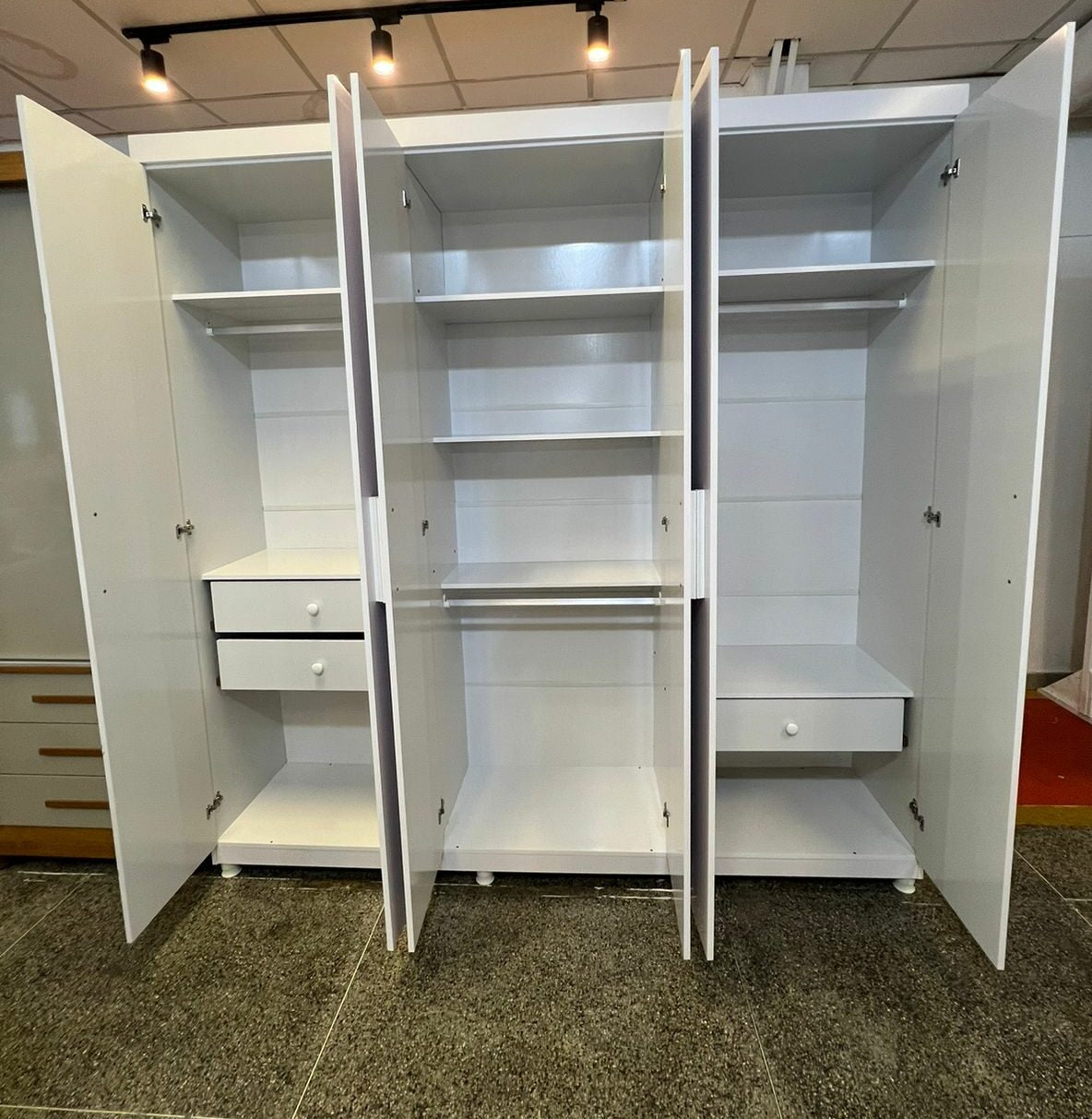 Roupeiro 6 Portas Olimpo Larg. 2.19m Neve - Móveis furniture