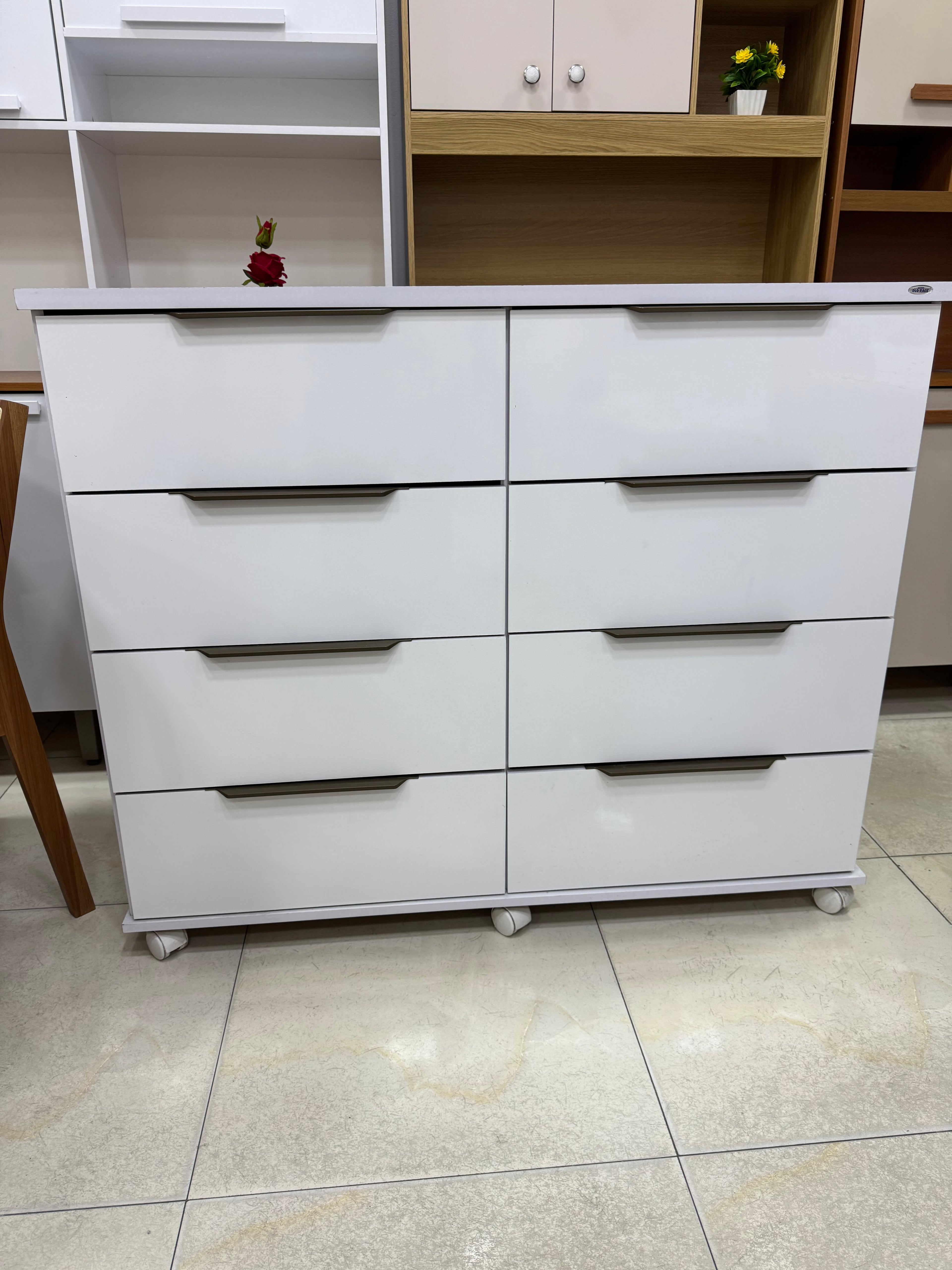 Cômoda Athenas 8 gavetas – Branca