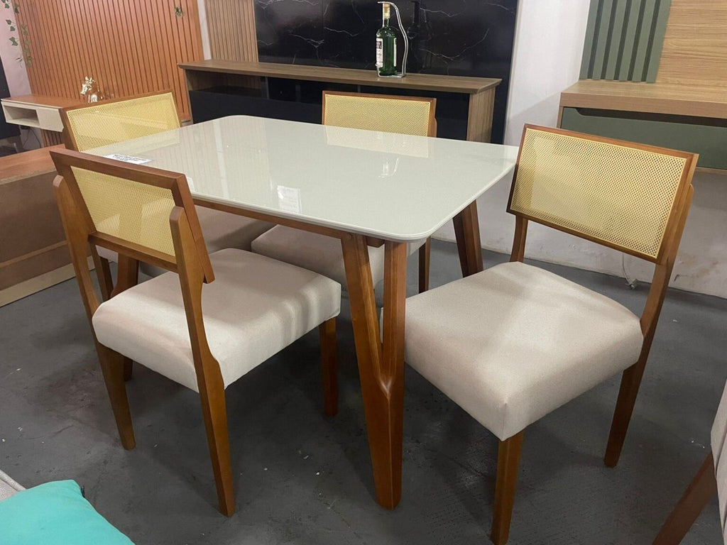 Mesa Siena 120 Mel/Off White com 4 Cadeiras Grécia Mel/Linho Bege – ART ASSENTOS + HR MOVELARIA