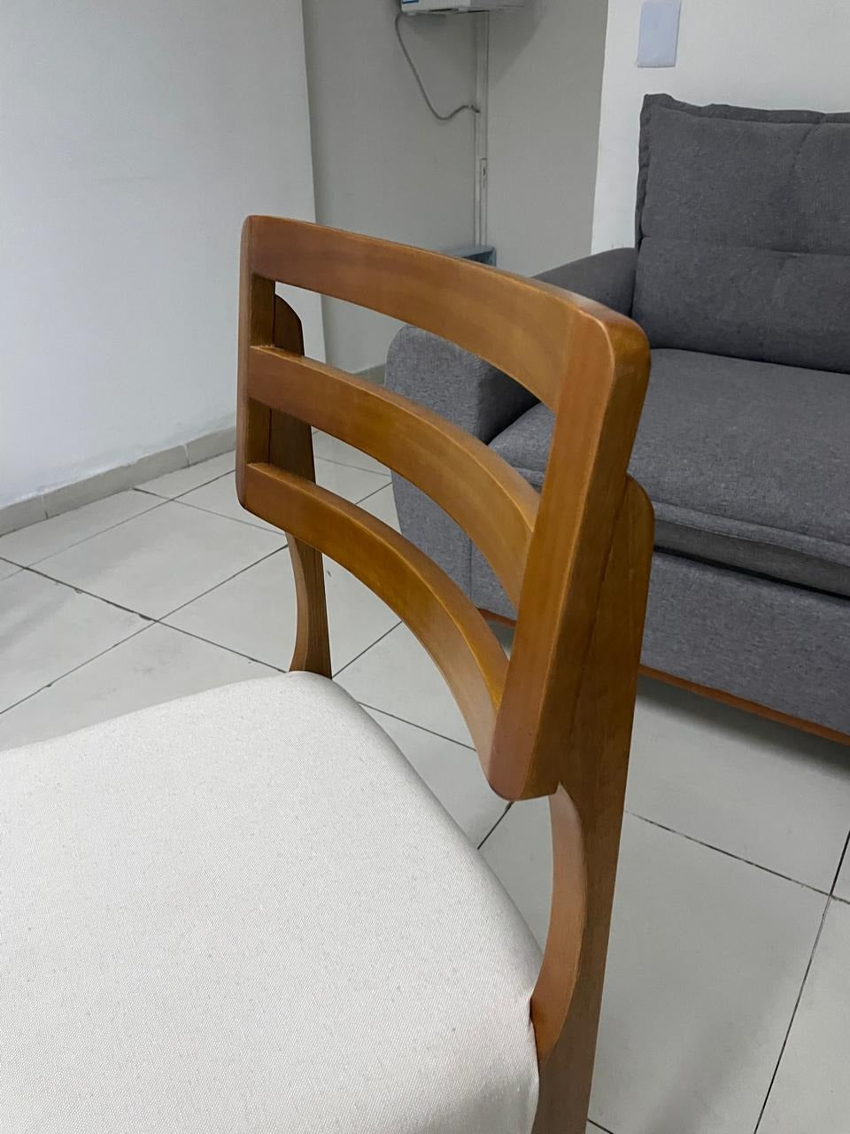 Kit 2 Cadeiras Turquia Mel/Linho Bege – HR MOVELARIA