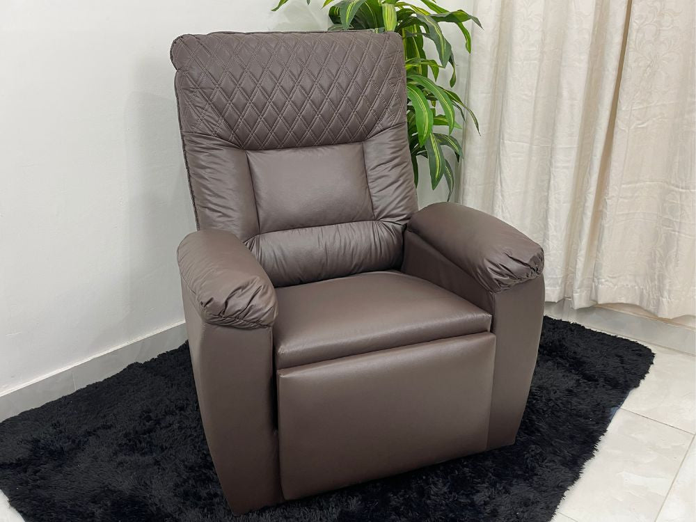 Poltrona do Papai Ref.: 669 Reclinável – Marrom Courino - Móveis furniture