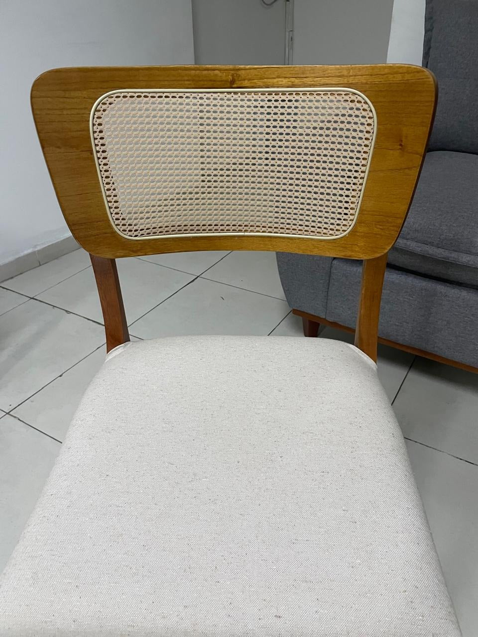 Kit 4 Cadeiras Alasca Mel/Linho Bege – HR MOVELARIA