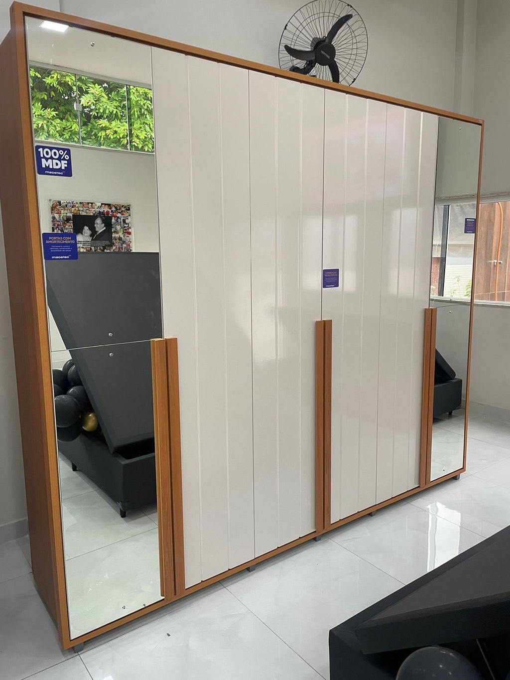 Roupeiro Volpi 6P6G Visualizacao Interna Madetec