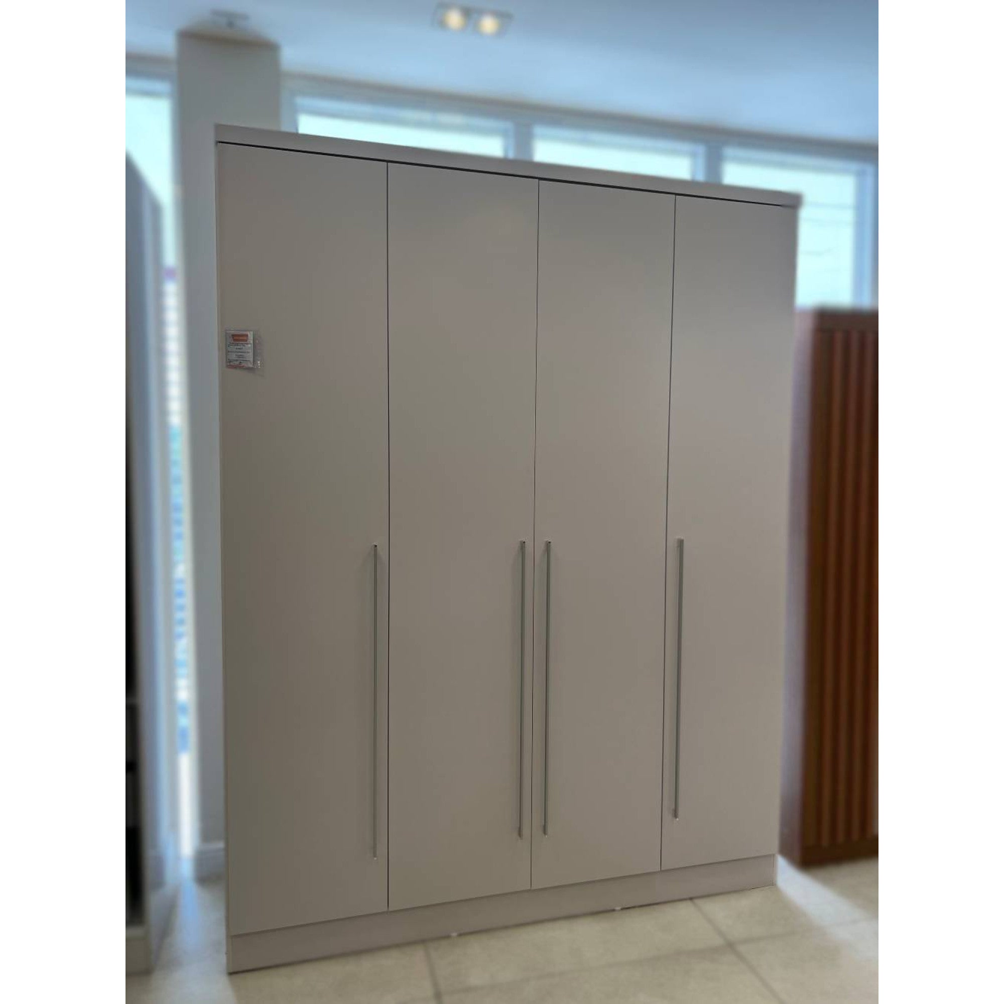 Guarda Roupa Sevilla 4 Portas c/ 4 Gavetas Tcil Móveis - Neve - Móveis furniture