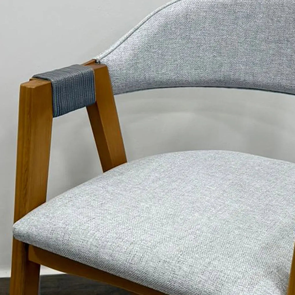 Kit 2 Cadeiras Ravena Madeira Tecido Linho Minas Plac