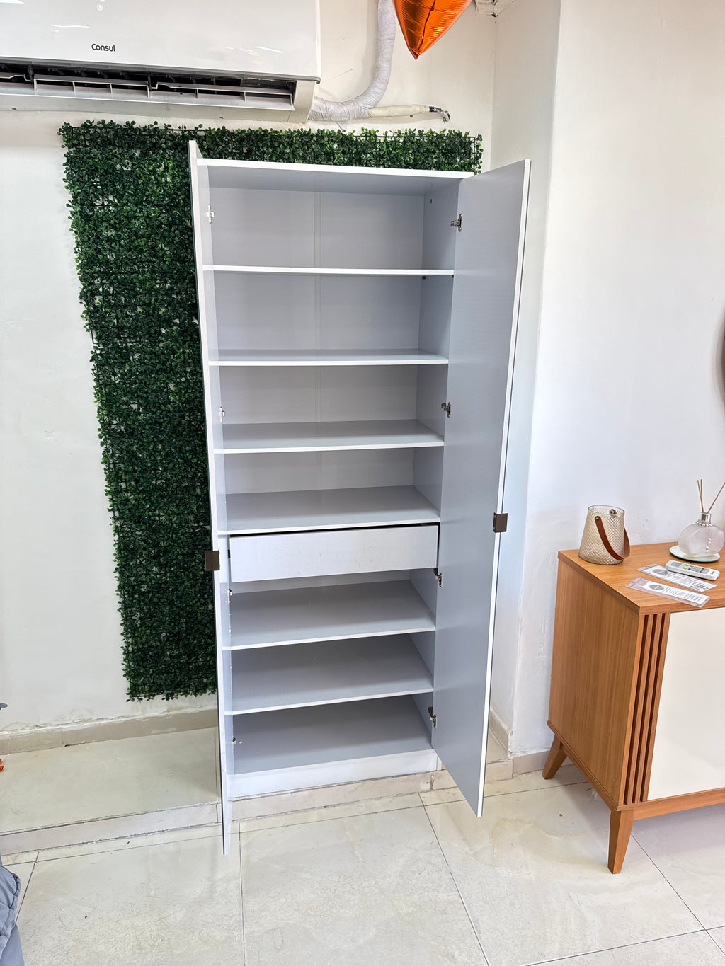 Sapateira 2 Portas 1 Gaveta Grife Demobile BRANCO