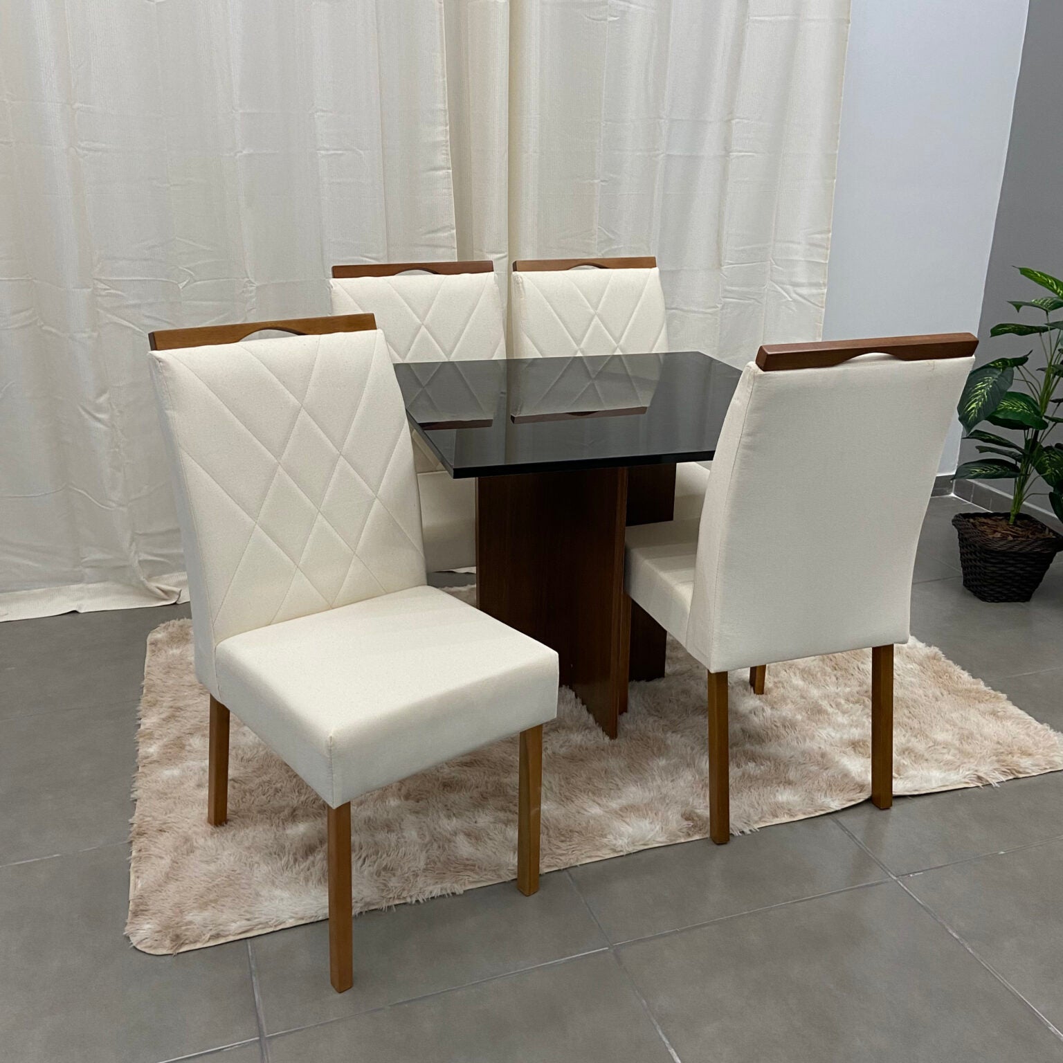 Mesa de Jantar Los Angeles 90x90cm com 4 Cadeiras Minas Plac - Móveis furniture