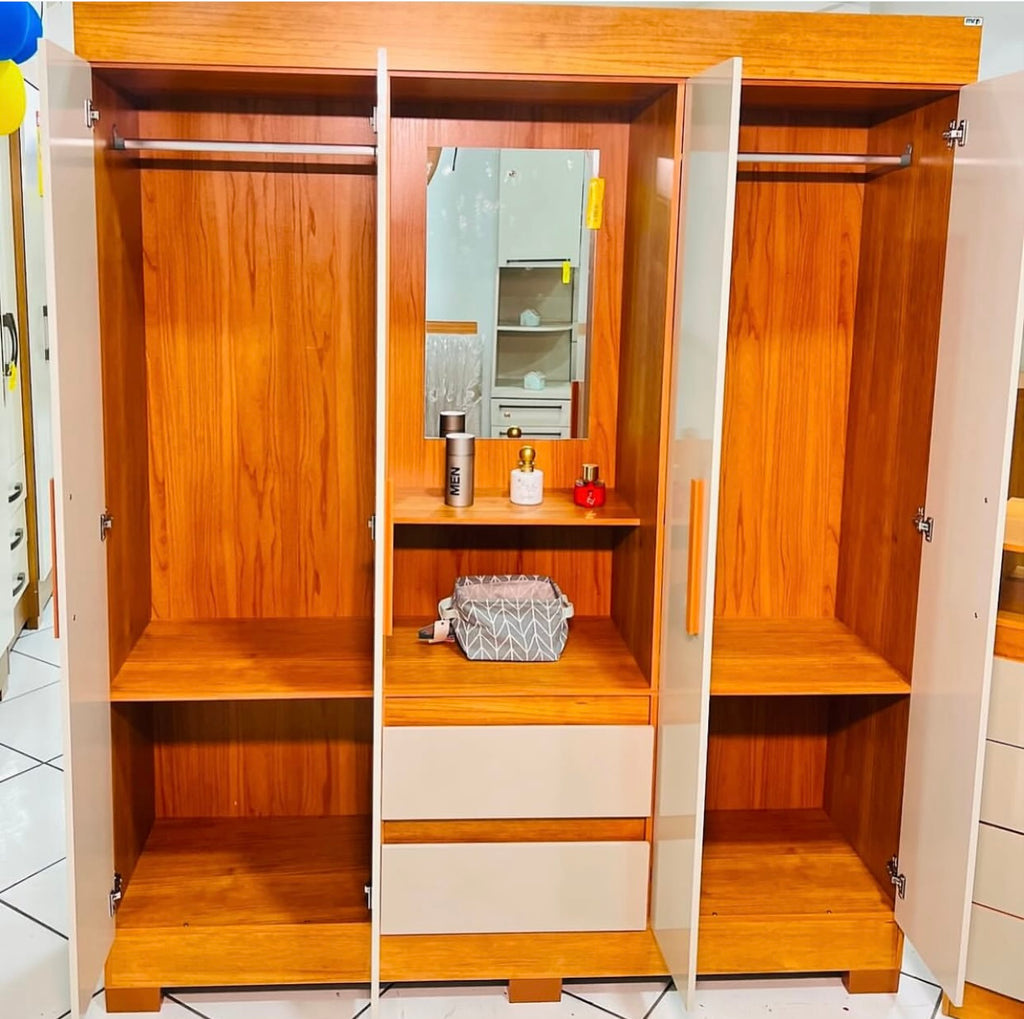 Guarda-Roupa Capelinha Isabely 1,491 m Cinamono/Off White –