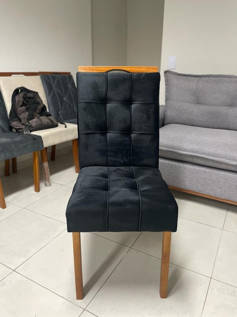 Mesa Recife 120 Cinamono Laminado com 4 Cadeiras Sophia Veludo Preto – CEL MÓVEIS + WM DECOR