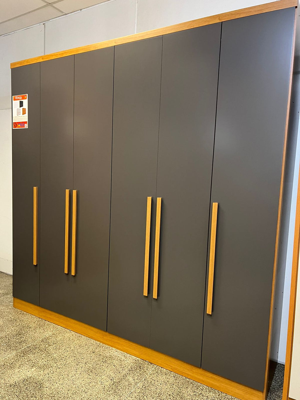 Roupeiro 6 Portas 4 Gavetas Veneza Larg. 2.39m Cinamomo/Grafite Tcil - Móveis furniture