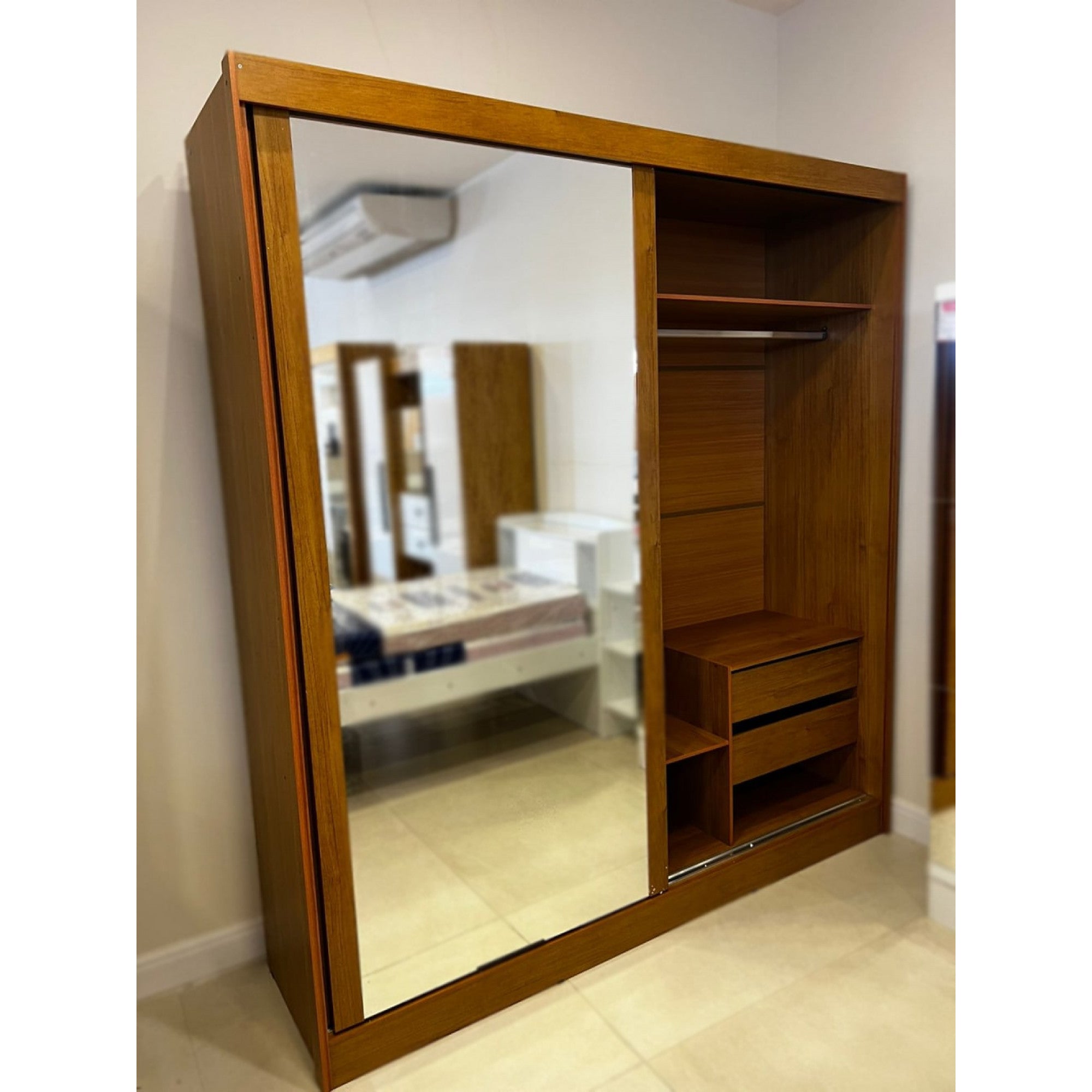 Guarda Roupas 2 Portas de Correr 1 com Espelho Viena Bianchi Móveis 	Nature/Off White