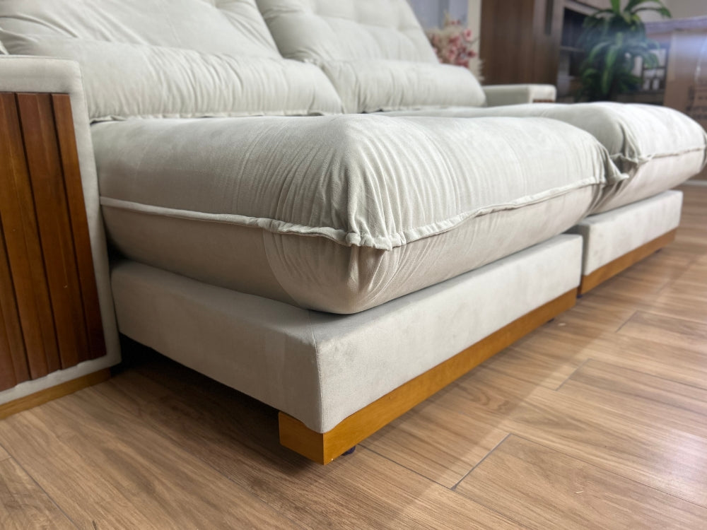 Sofá Retrátil e Reclinável Búzios 2.50m – Bege Veludo