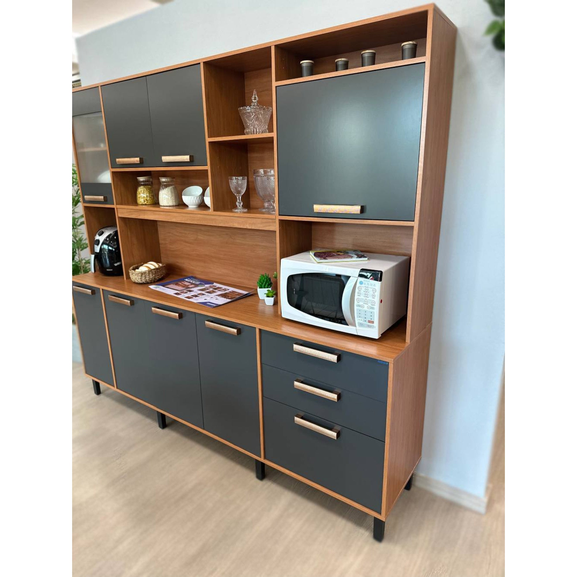 Kit Cozinha Compacta Napoles c/ 8 Portas 3 Gavetas 9 Prateleiras-Cinamomo/ Grafite - Móveis furniture