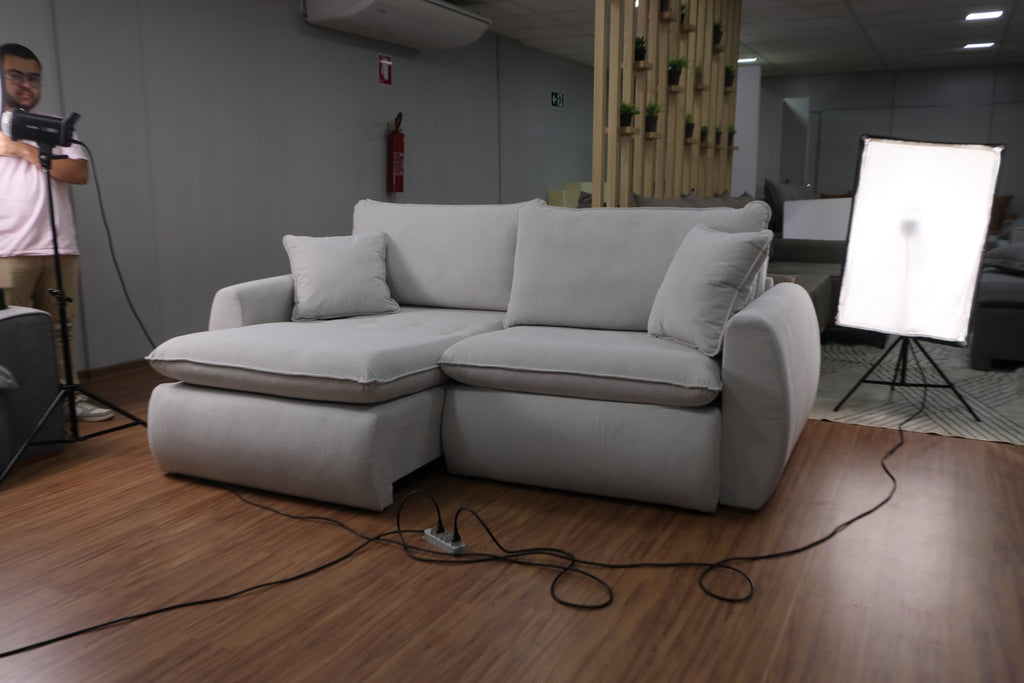 Sofá Retrátil Albany 2,40 m Bege – JC ESTOFADOS