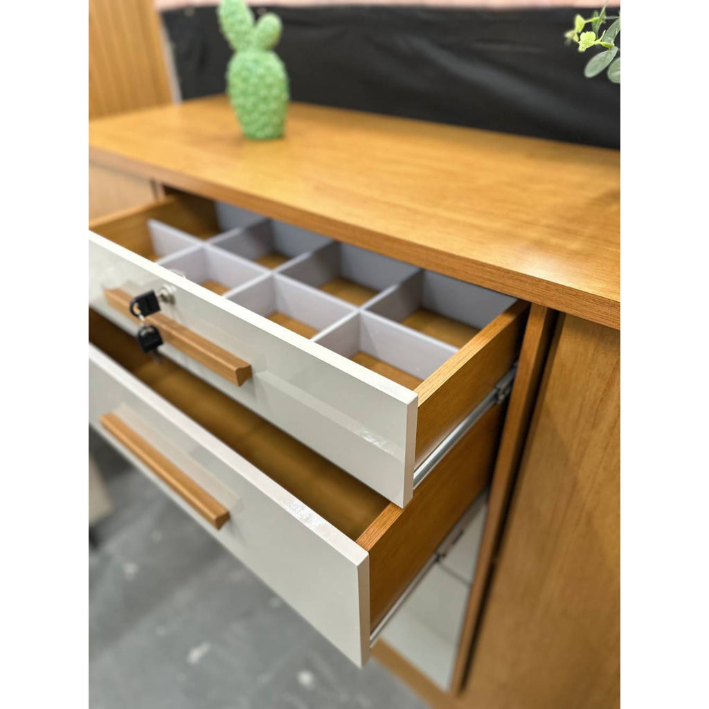 Cômoda Fortuna 2 Portas 5 Gavetas Tcil Móveis - Cinamomo/off White - Móveis furniture