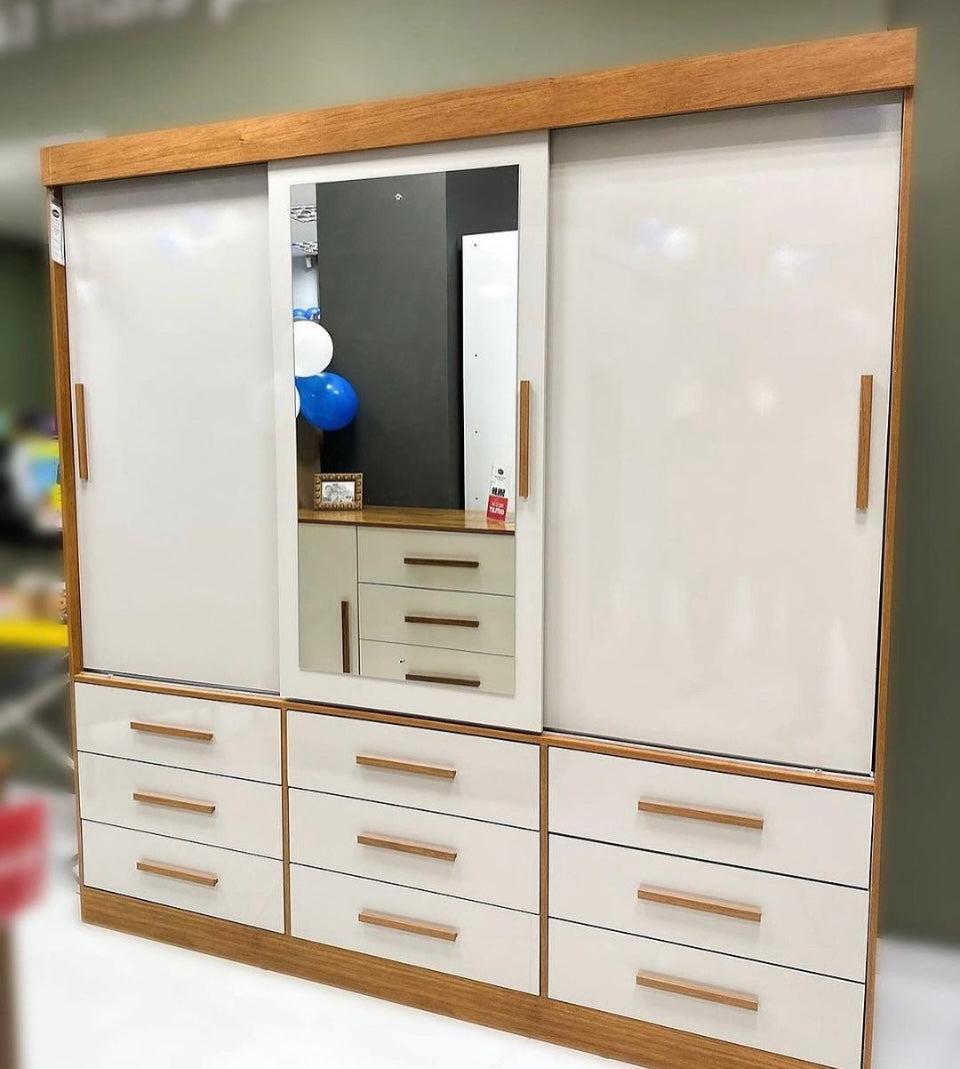 Guarda-Roupa Athenas
3 Portas 9 Gavetas - Móveis furniture