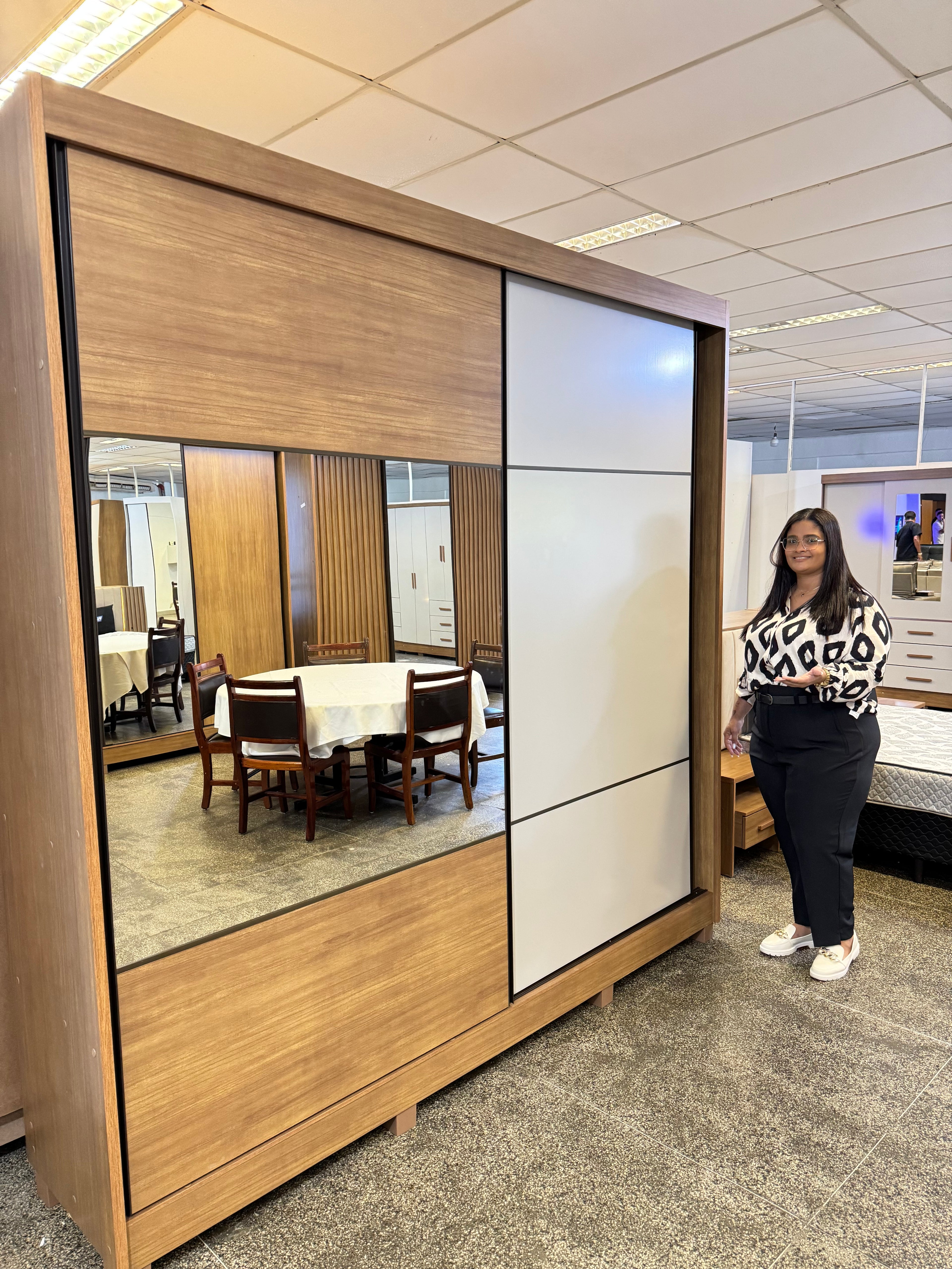 Guarda-Roupa 2 Portas Brusque 2,412 M Cumaru/Fendi/Cumaru – NOVO HORIZONTE