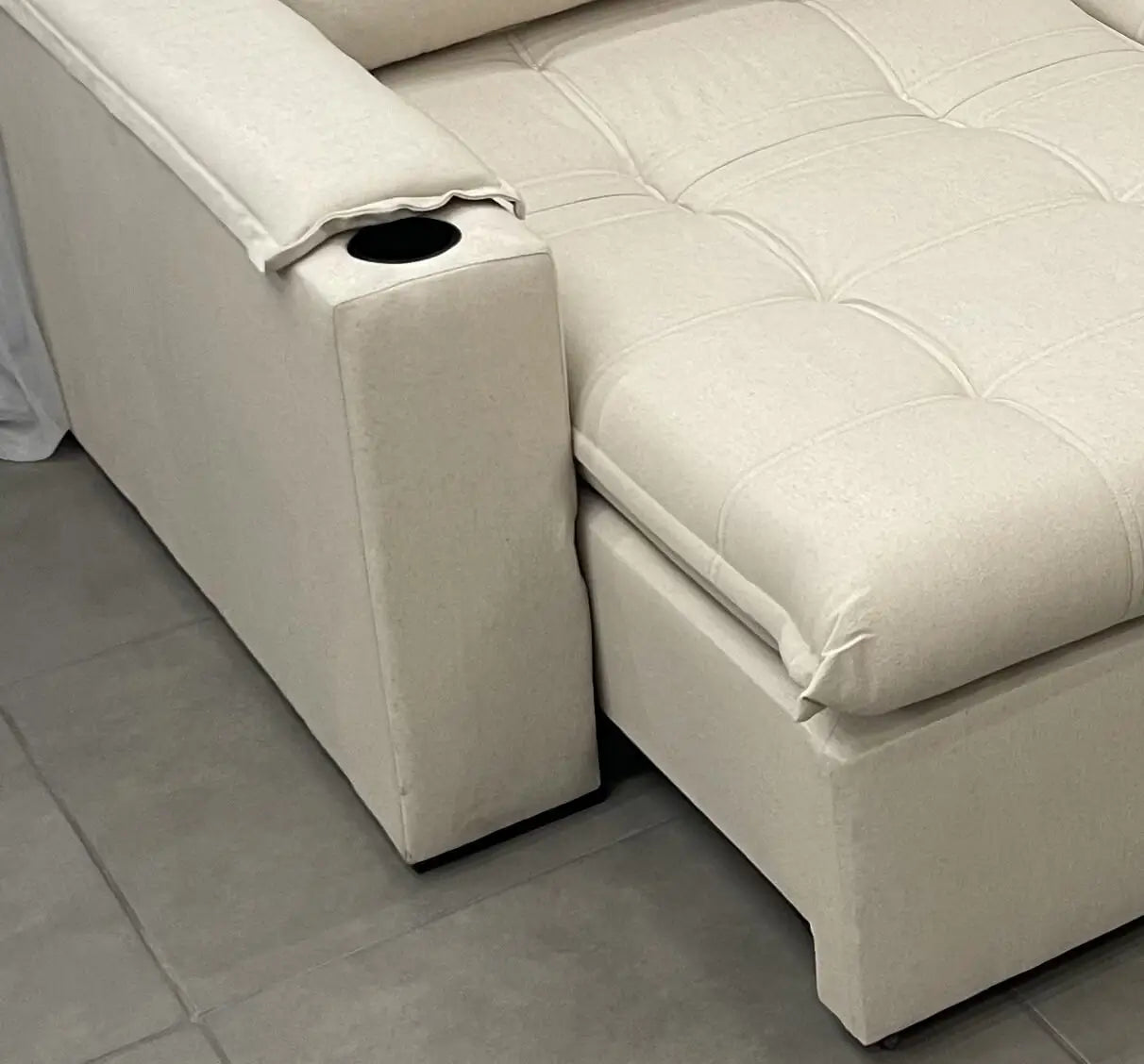 Sofá Cama Julia 4 Lugares Retrátil Tecido Linho 220cm Zarat BEJE