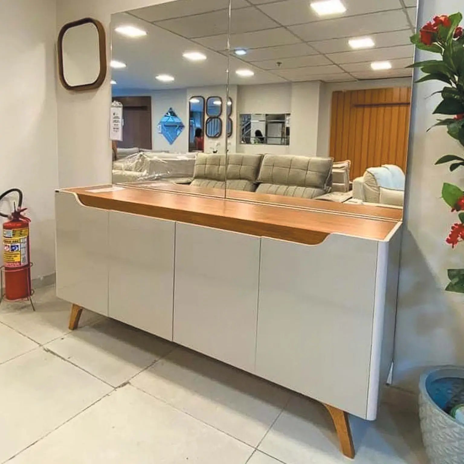 Buffet Atenas 4 Portas Mavaular