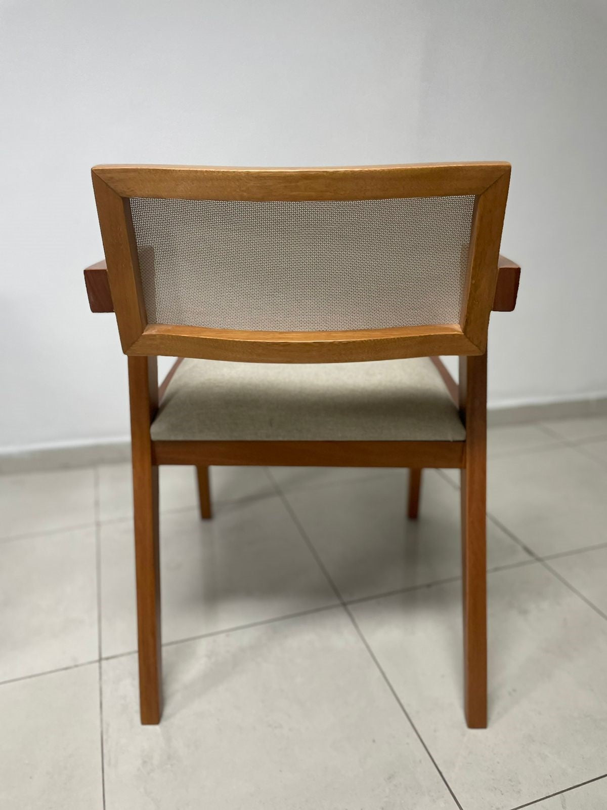 Kit 4 Cadeiras Mara Champagne/Linho Saturno Bege - Móveis furniture