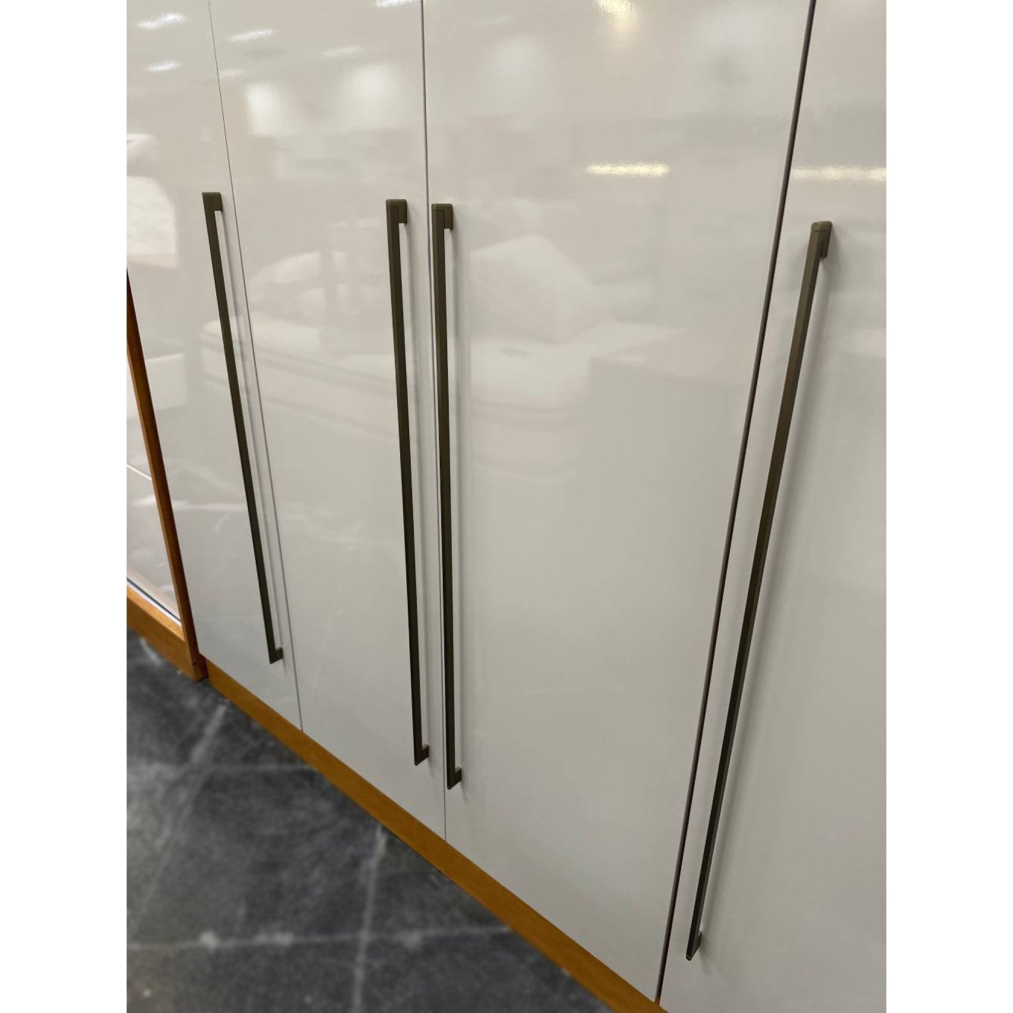 GR. SEVILHA 4PTS 181CM BRANCO – TCIL - Móveis furniture